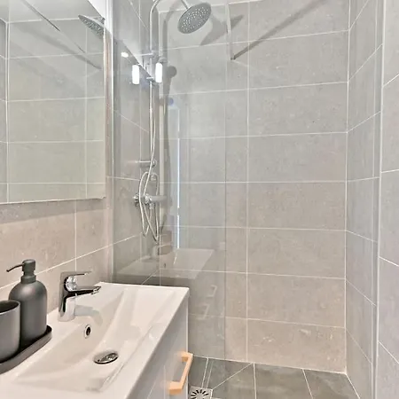 Apartment Proche De Paris -